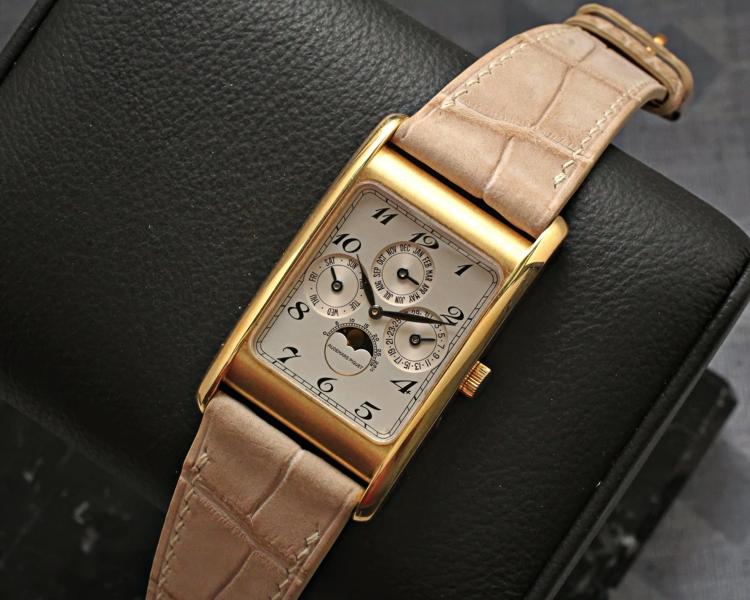 Audemars Piguet Edward Piguet Quantieme Perpetual 25682BA