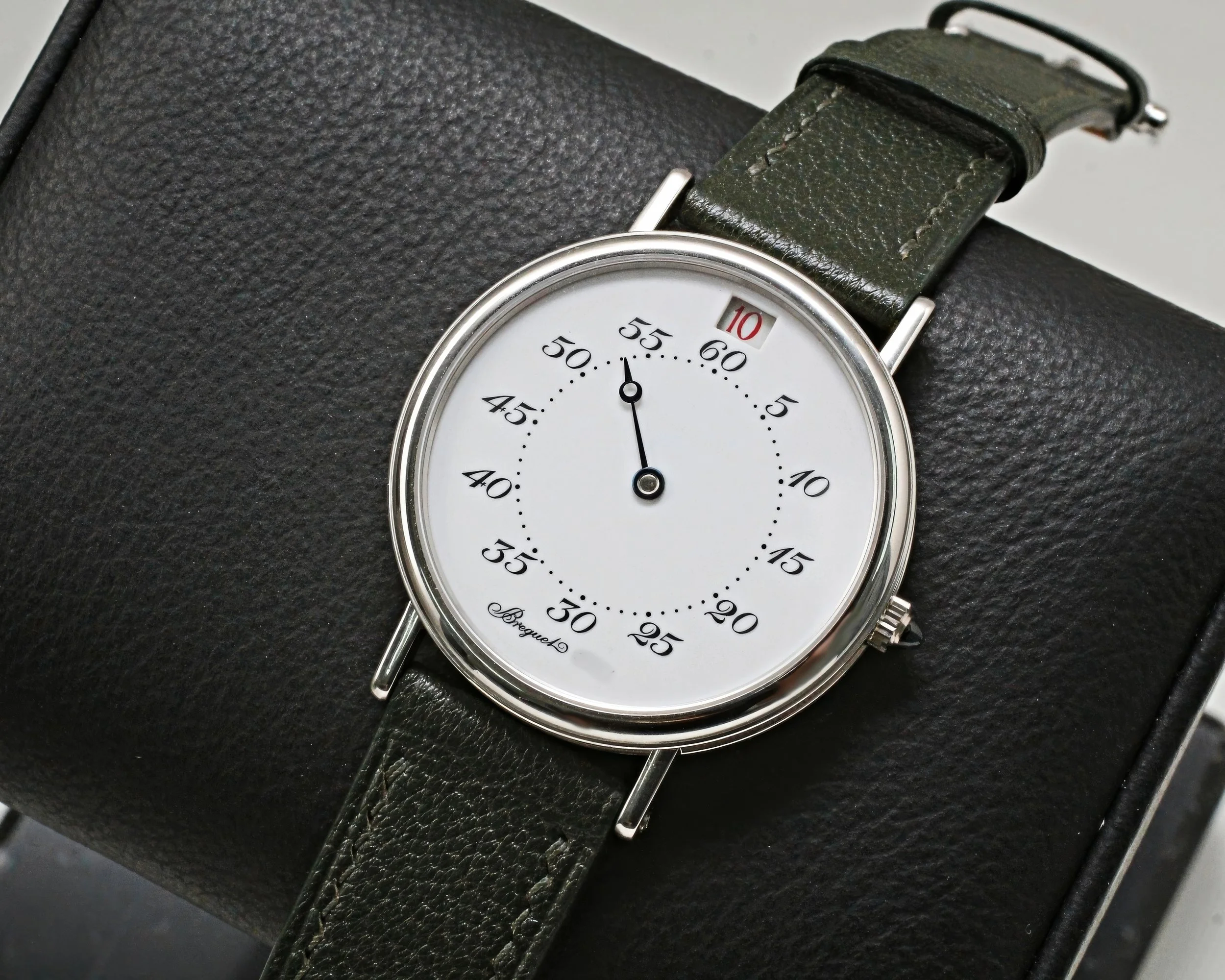 Breguet Classique Jump Hour 3420PT