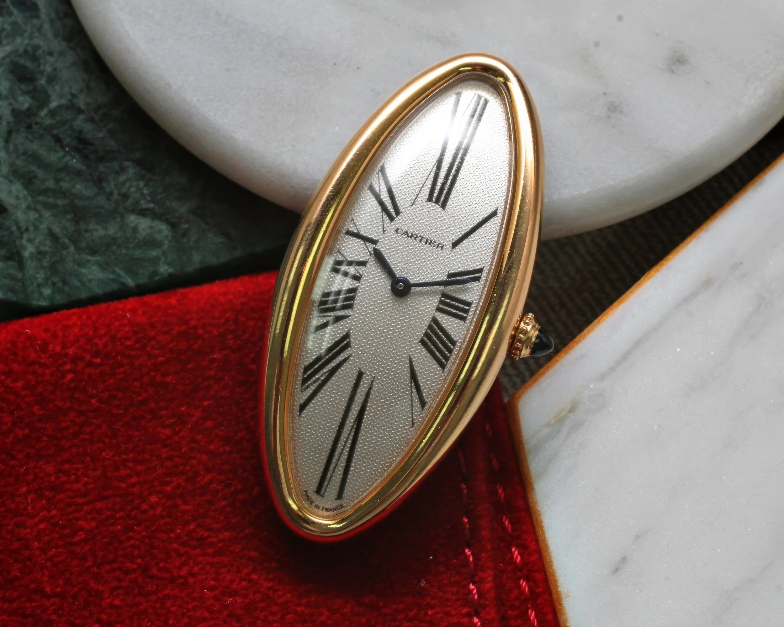 Cartier Baignoire Allongee 2515