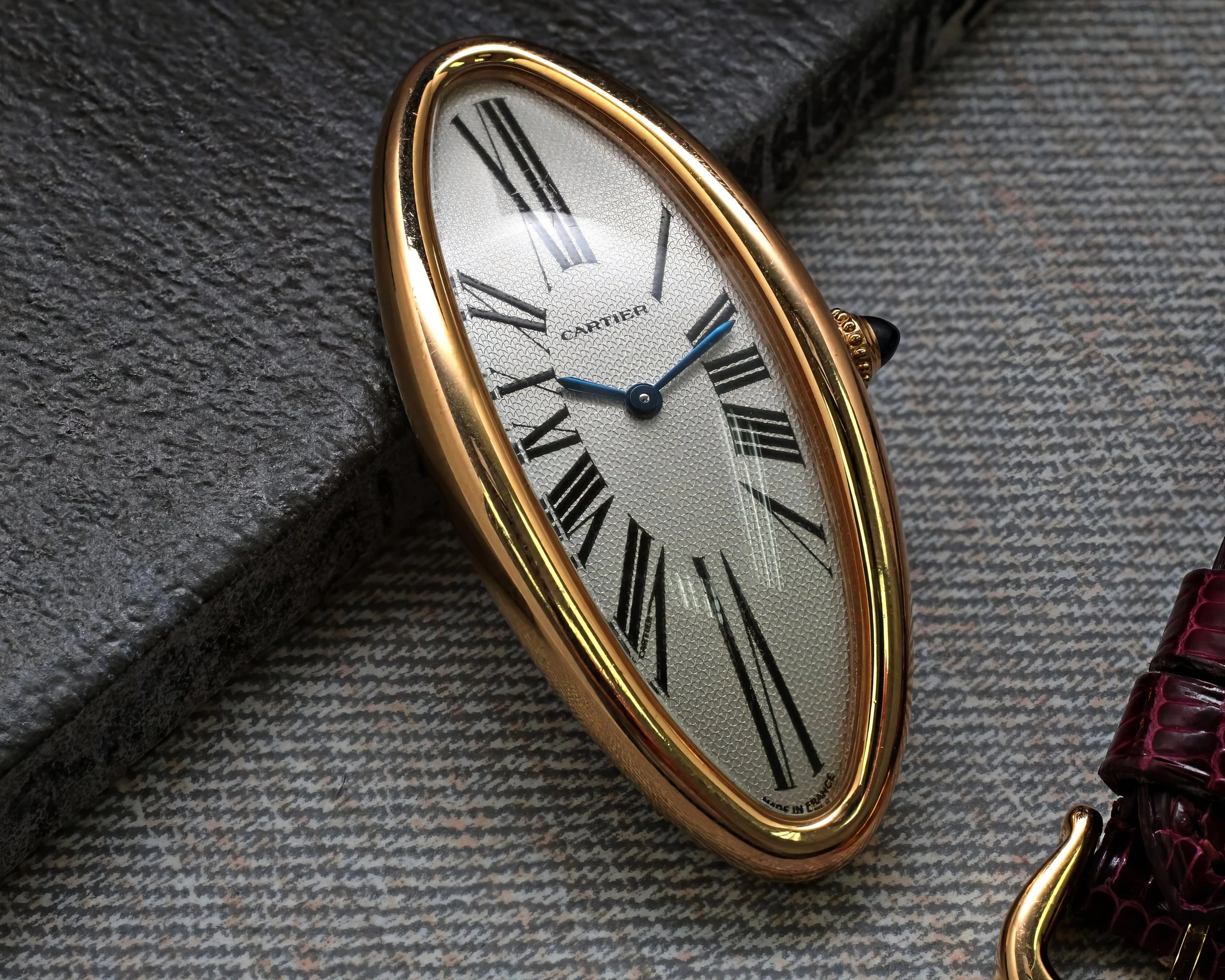 Cartier Baignoire Allongee 2515