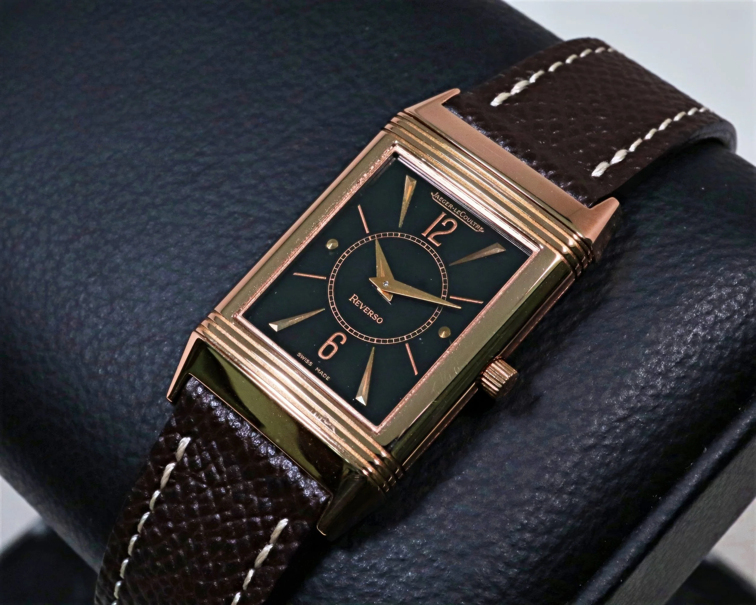 Jaeger-LeCoultre Reverso Classic Art Deco 250.2.86