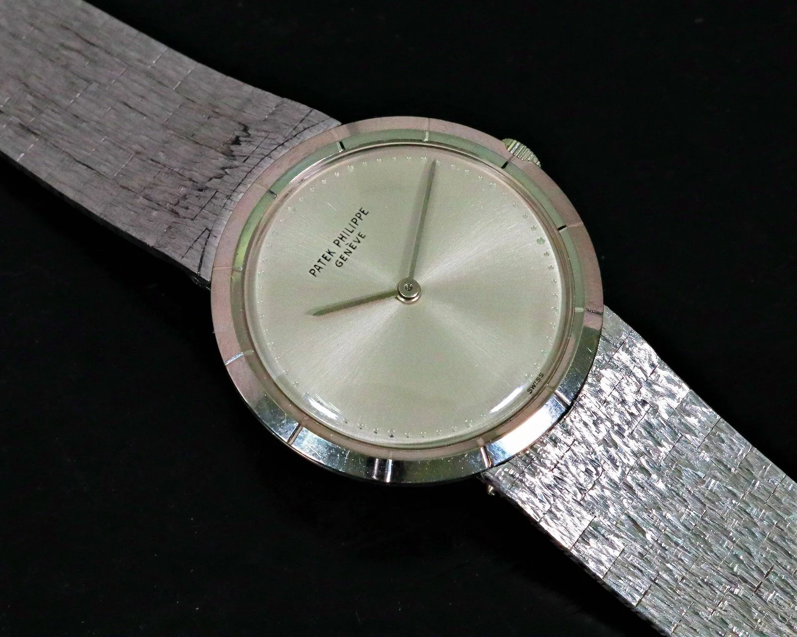 Patek Philippe Calatrava Disco Volante 3459G