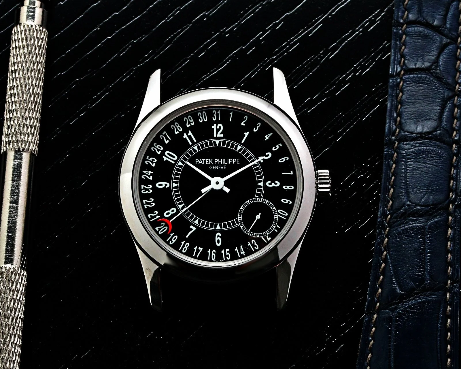 Patek Philippe Calatrava 6000G-001