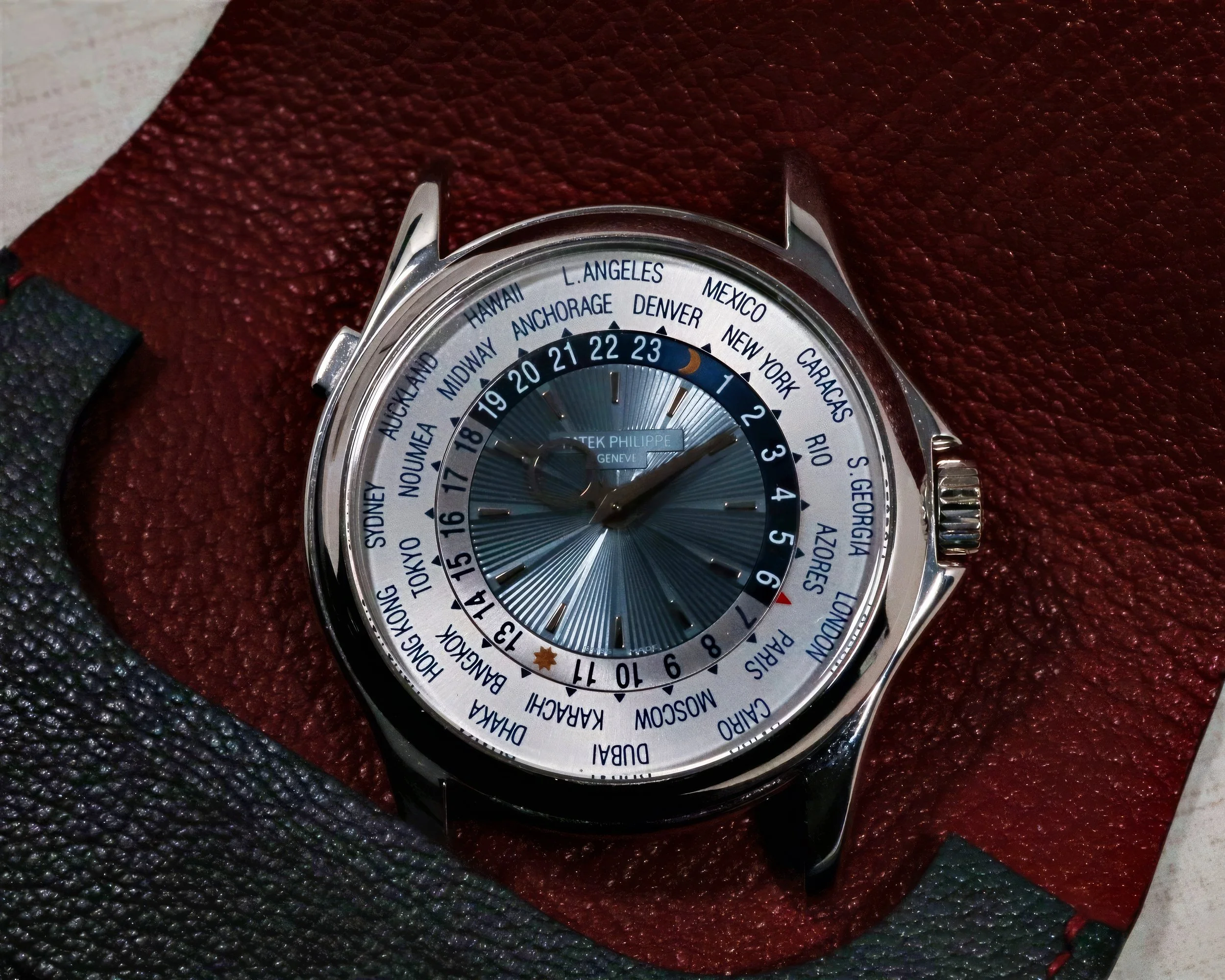 Patek Philippe World Time 5130P
