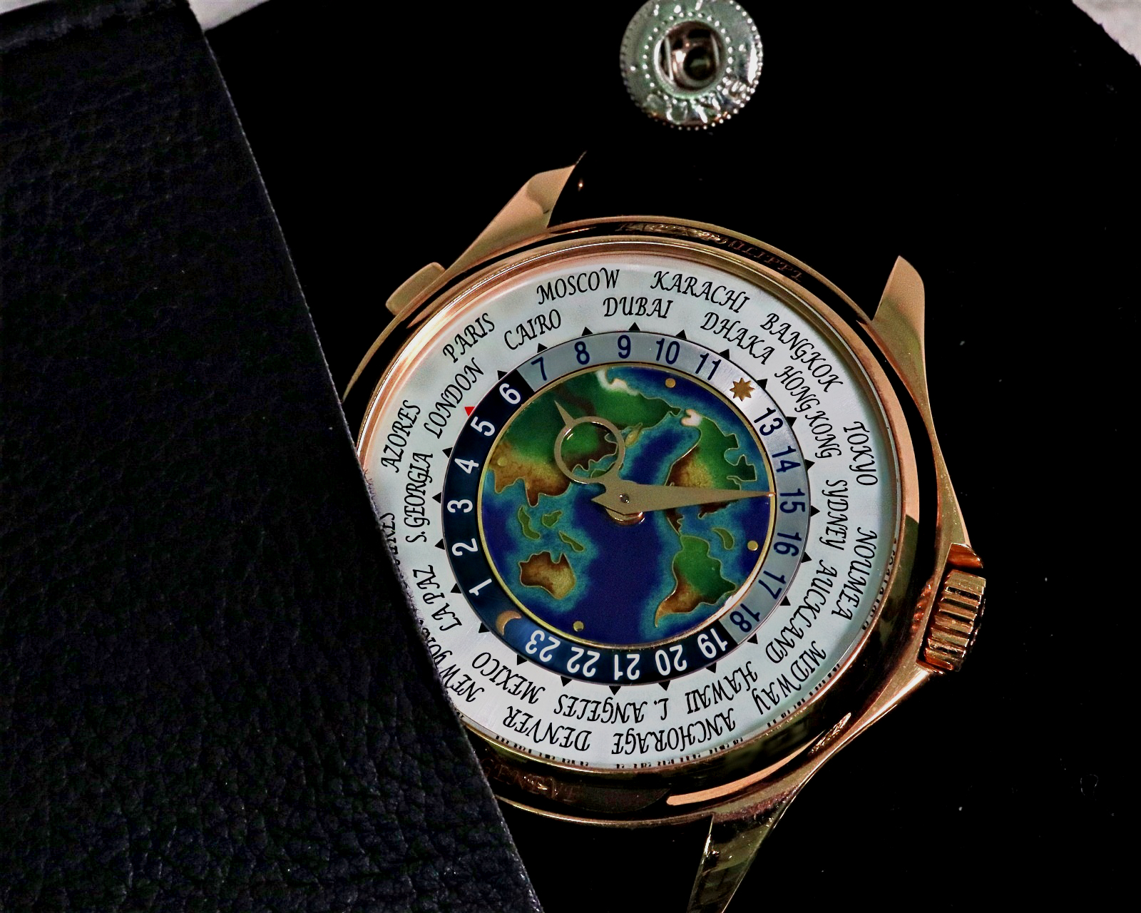 Patek Philippe World Time 5131R